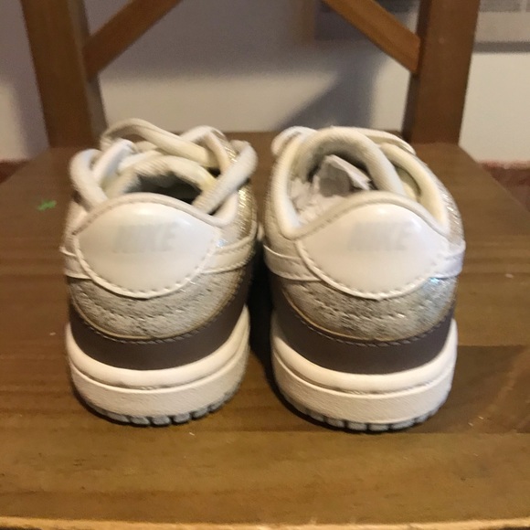 Nike Dunk Low size 2C Infant Ultra Rare - Picture 4 of 7